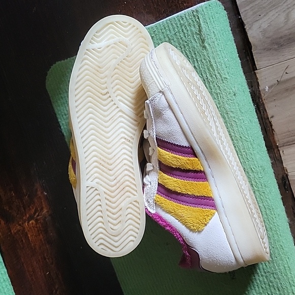 Adidas Superstar - Picture 5 of 10